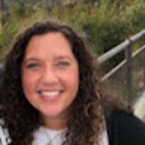 Meet your Posher, Shaina